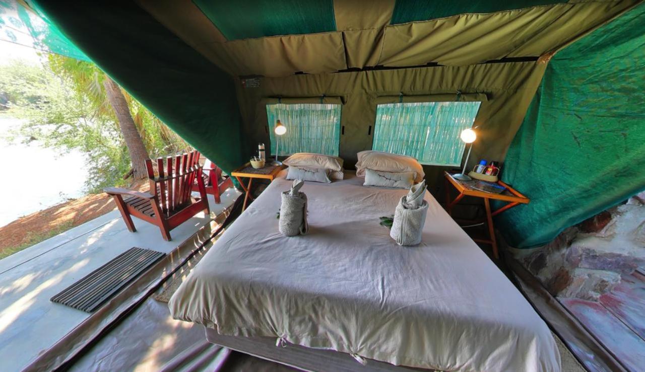 Epupa Camp Villa Exterior photo